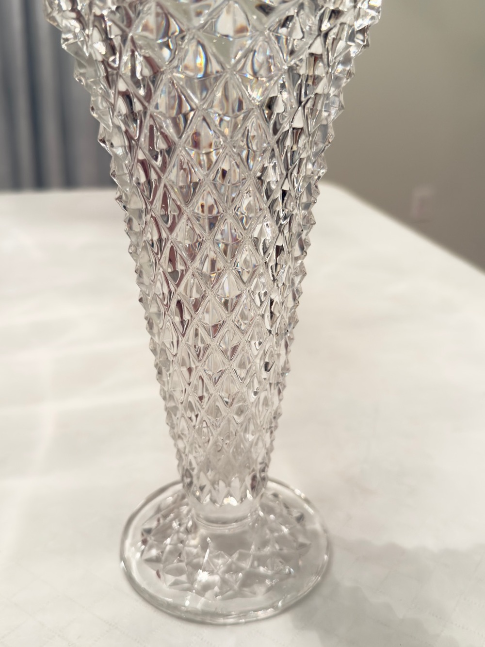 Vintage Indiana Crystal Glass
Tiara Diamond Point Footed Vase 8.25”